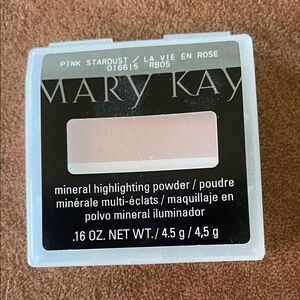 Mary Kay Pink Stardust-La Vie en Rose Mineral Highlighting Powder New in Package